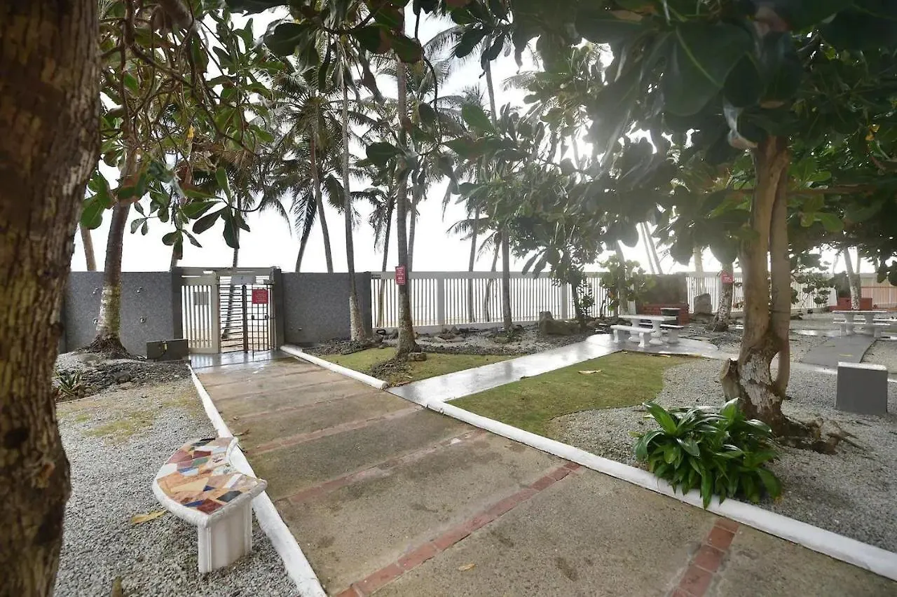 Kasa Ocean Breeze Beachfront Condo Pool San Juan Porto Riko